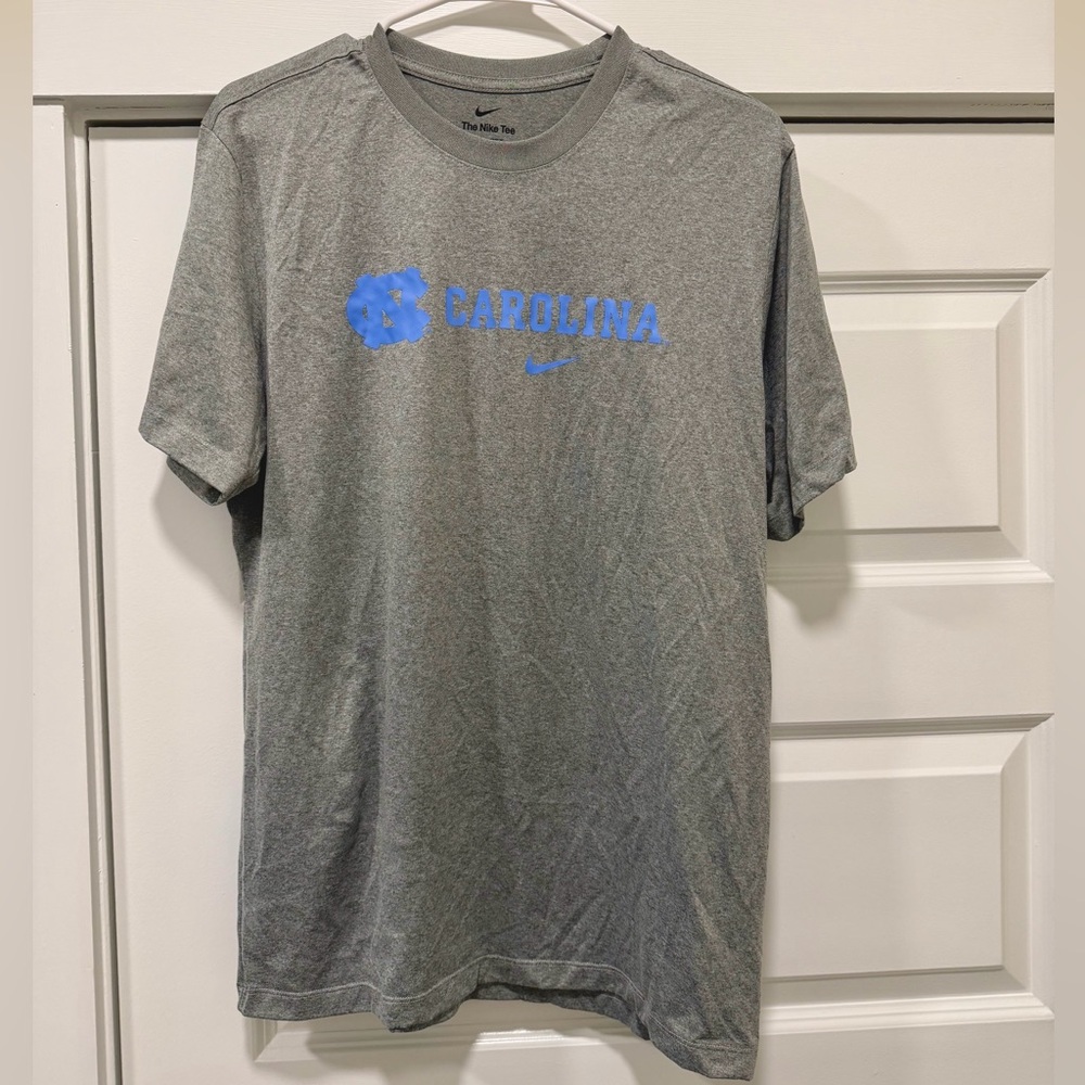 Nike UNC Gray Men's Dri-Fit Short Sleeve Tee